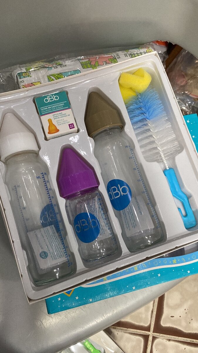 Boite en verre et caoutchou