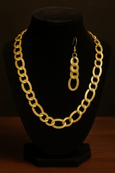 Collier et Boucles en Or Élégants