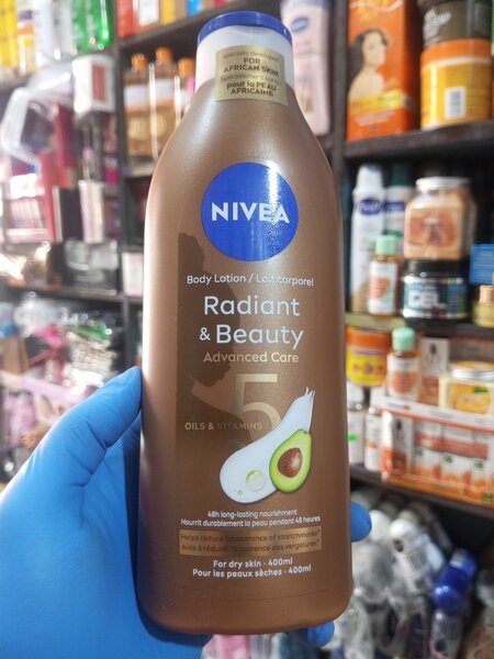 NIVEA Lotion Radiant Beauty