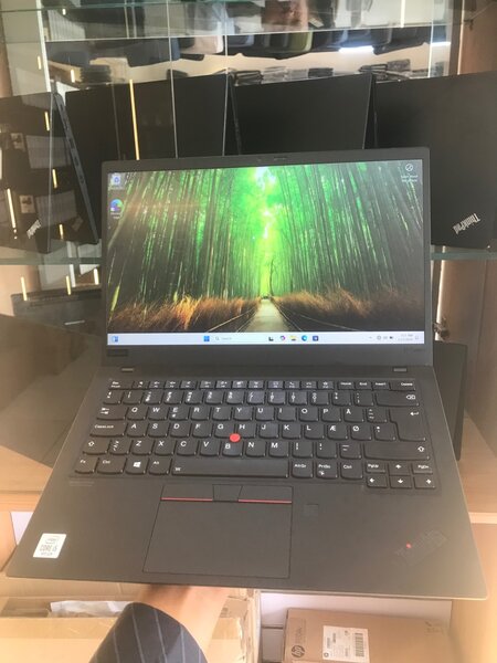 Lenovo Thinkpad  X1 Carbon i5 10th Gen