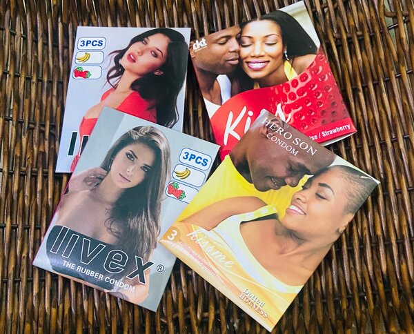 12 Préservatifs (4 paquets)