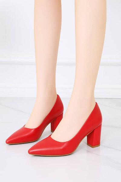 Escarpins rouges élégants