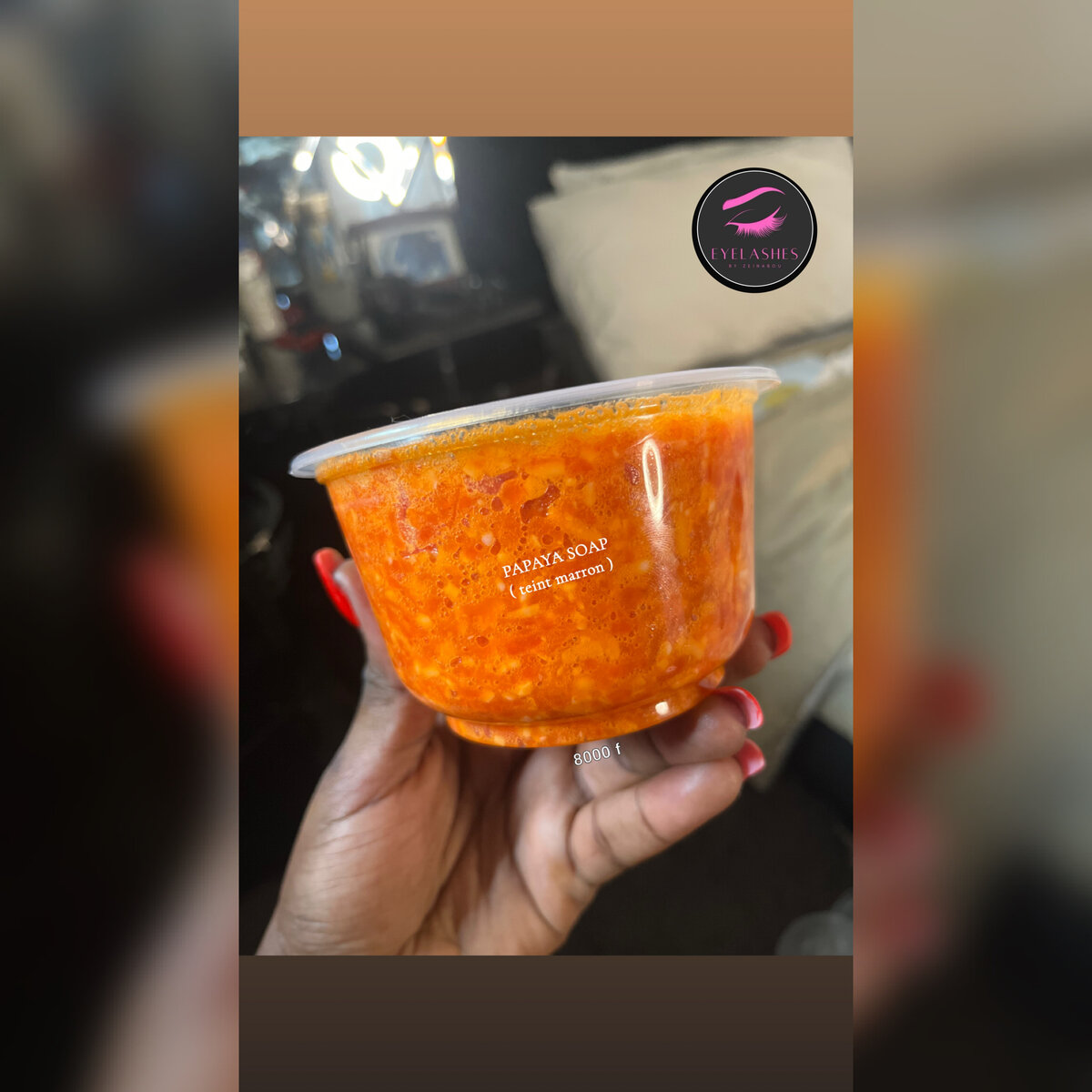 Savon teint marron brillant