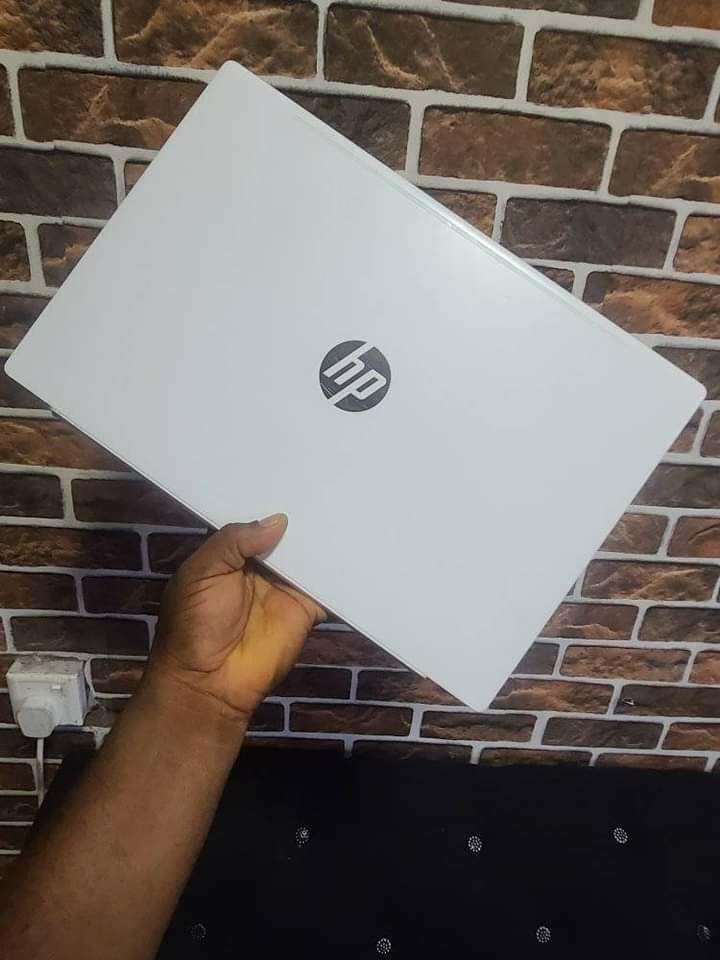 Hp pavilion 15  Core i7 8th gen