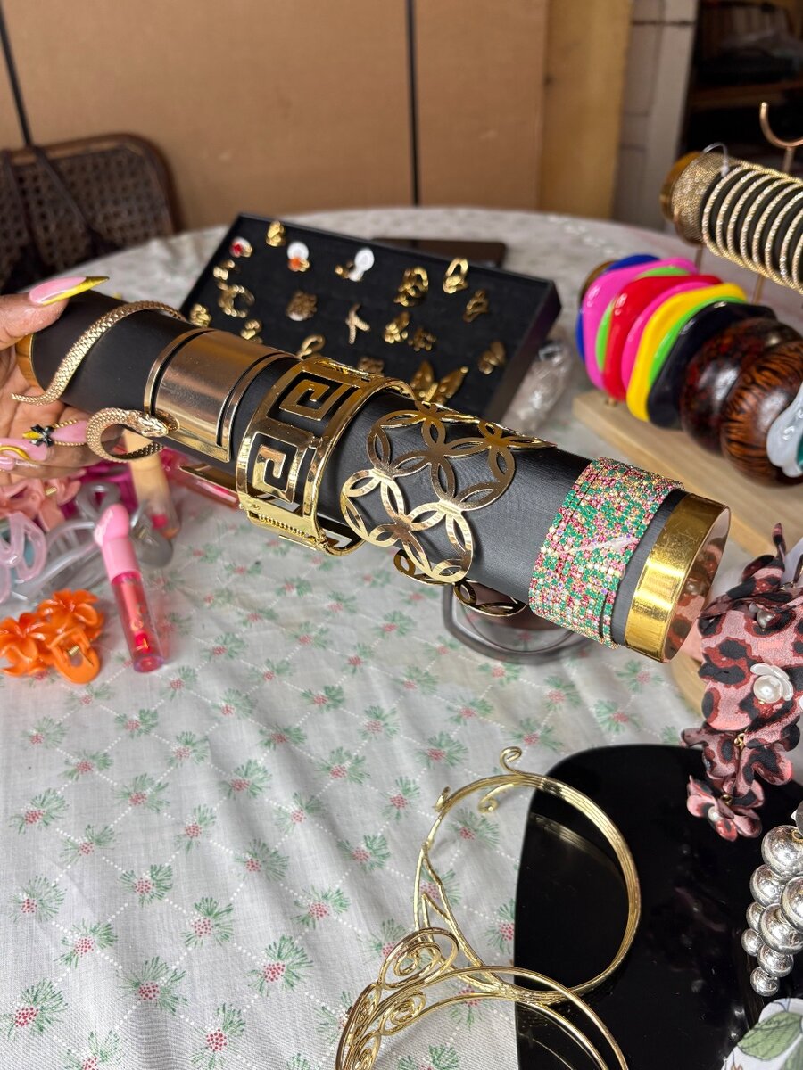 Collection de Bracelets Élégants