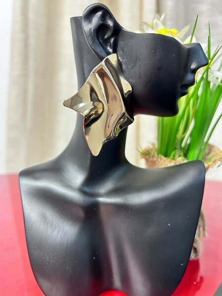 Boucle doreille dame