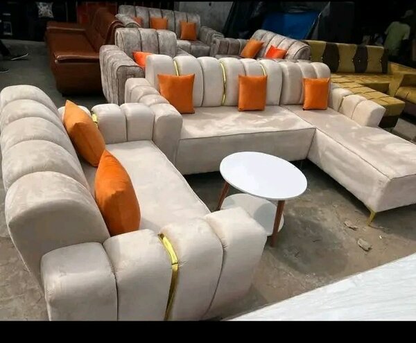 Fouteuil 7 place disponible