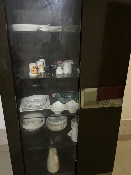 Vitrine moderne en verre