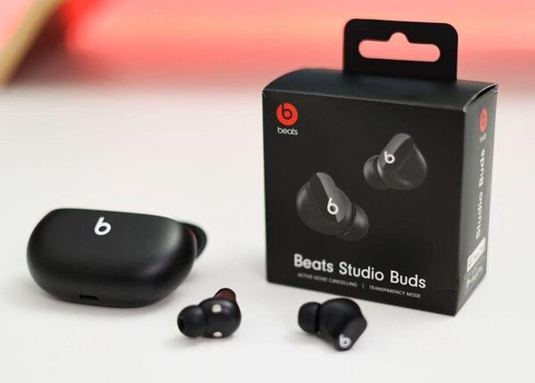 Beats Studio Buds