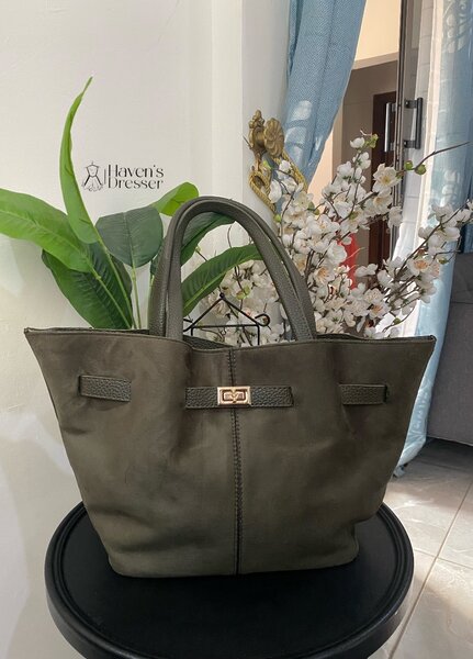 Elegant ladies bags Green