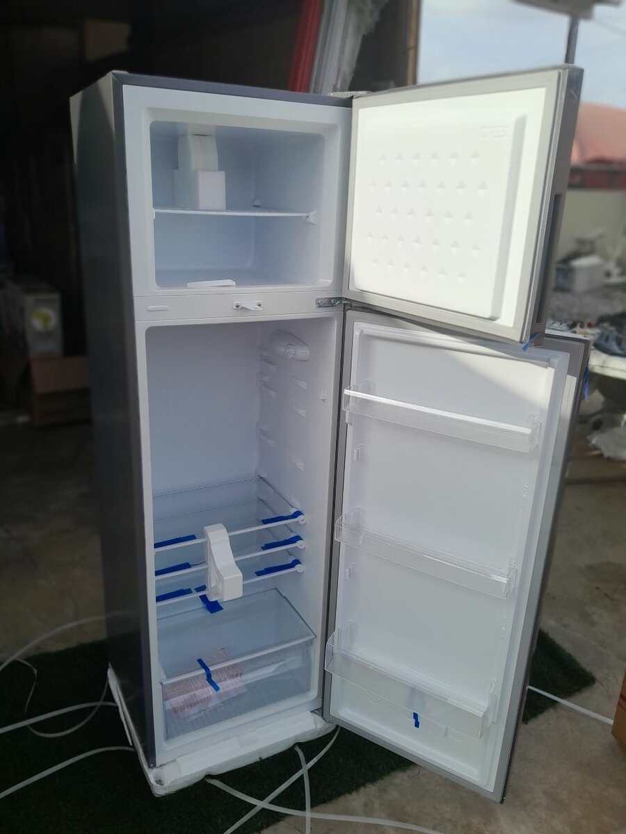 LEGACY DOUBLE DOOR FRIDGE 261 LITRES