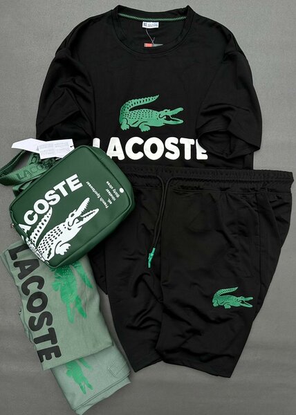 Complet homme disponible