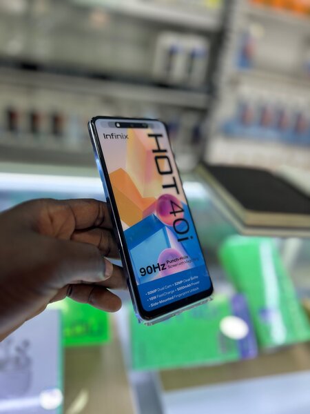 INFINIX HOT 40i