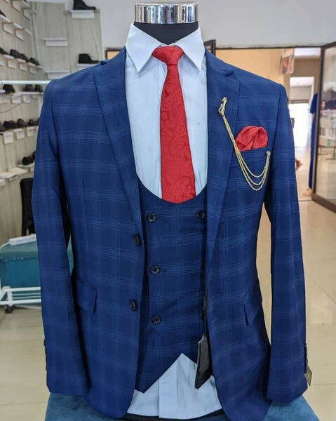 Men's chect suits