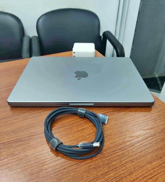 MacBook M1 Pro 2021 14 pouce