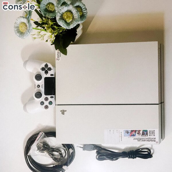 𝐃𝐄𝐒𝐓𝐎𝐂𝐊𝟒