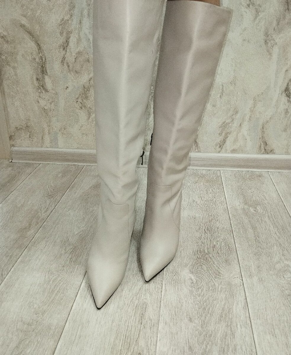 Женские сапоги новые