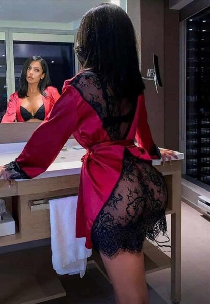 Nuisette et peignoir sexy dentelle