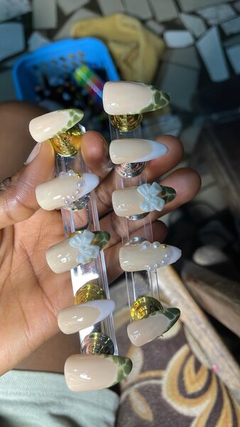 Faux ongles artistiques