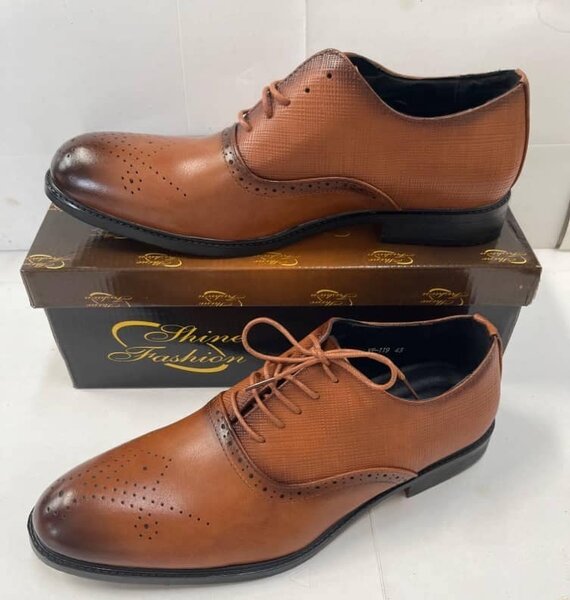 Men's brown leather shoes