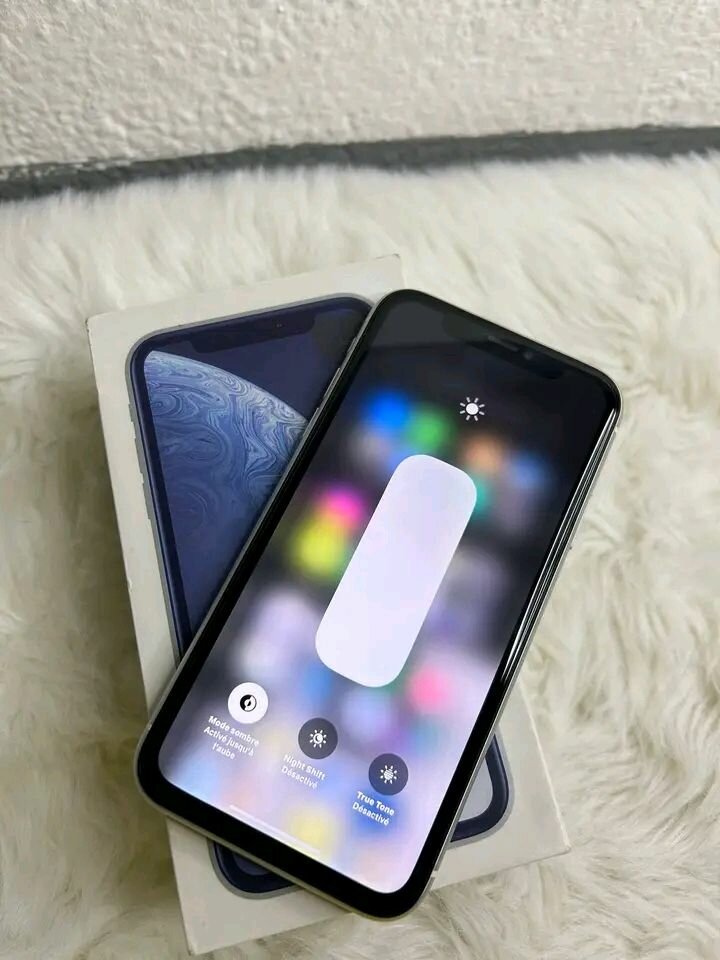 iPhone XR 64 Go Blanc