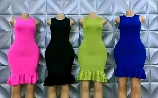 Robe moulante élégante femme