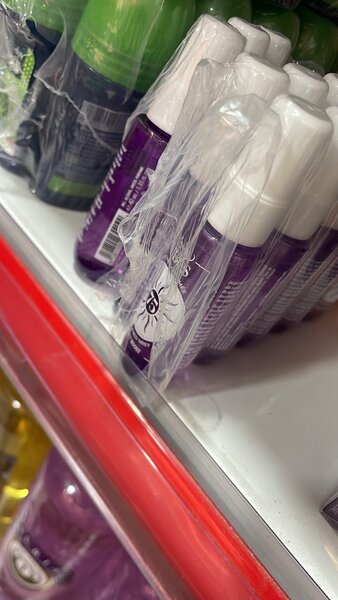 Spray parfumé vibrant pour le corps