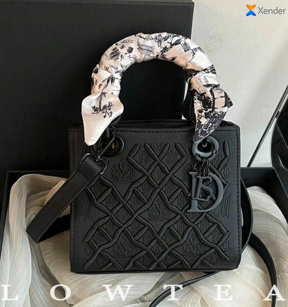 Sac à main élégant noir