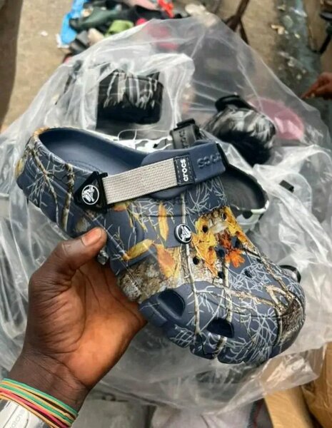 Sabots de jardin imprimés