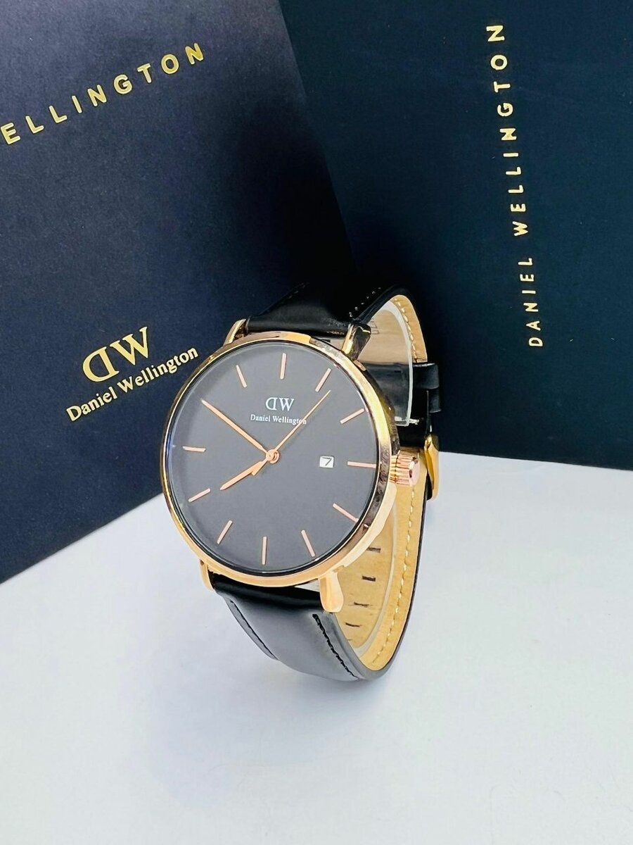 MONTRE LUXE HOMME  DW