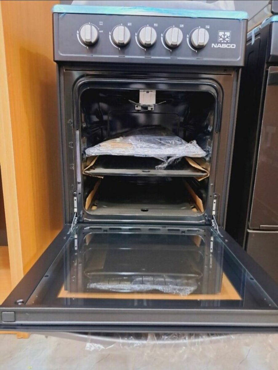 Nasco stove with oven