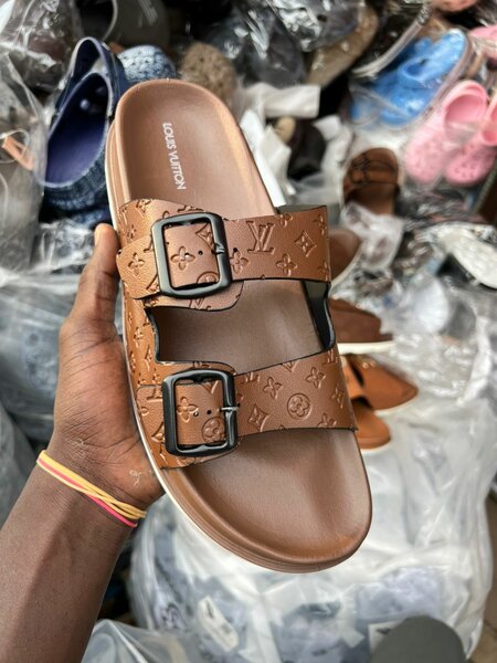 Sandales élégantes en cuir