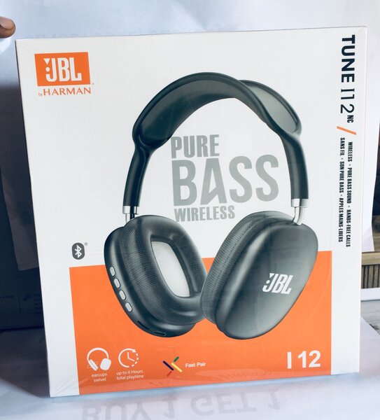 JBL I12 Bluetooth Headphone