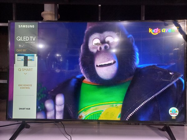 Samsung Tv - 55" - QLED - Smart TV