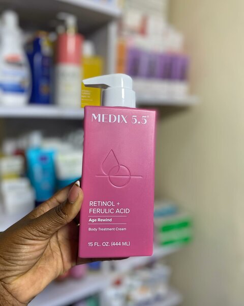 Medix 5.5 Retinol Body Lotion Age Rewind Moisturizer Cream