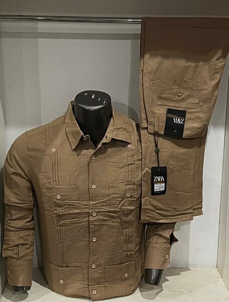 Ensemble chemise et pantalon beige