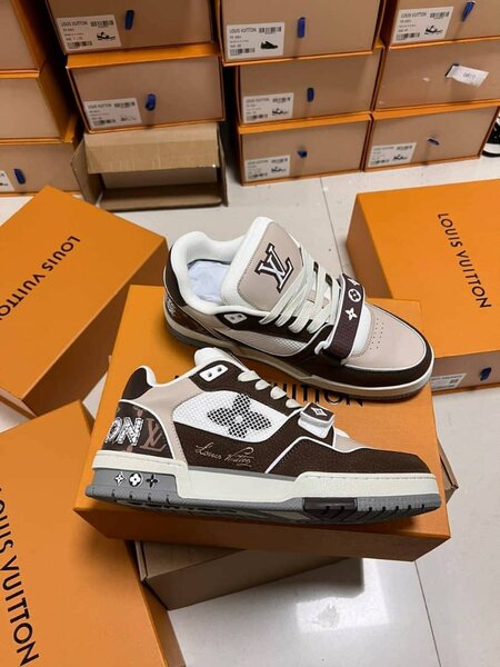 Baskets Louis Vuitton