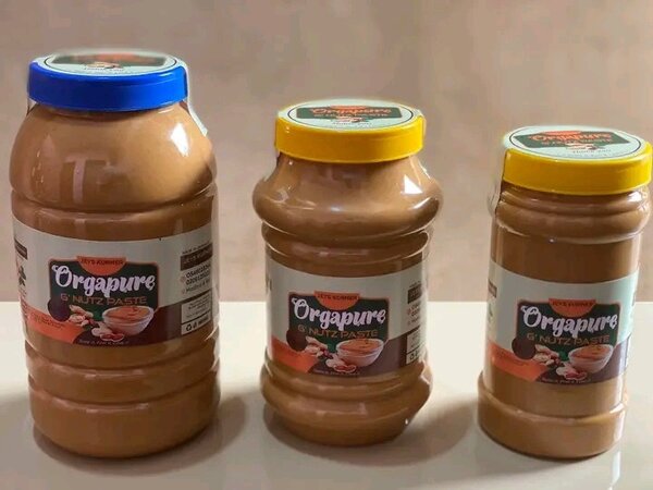 Organic and Pure Groundnut paste