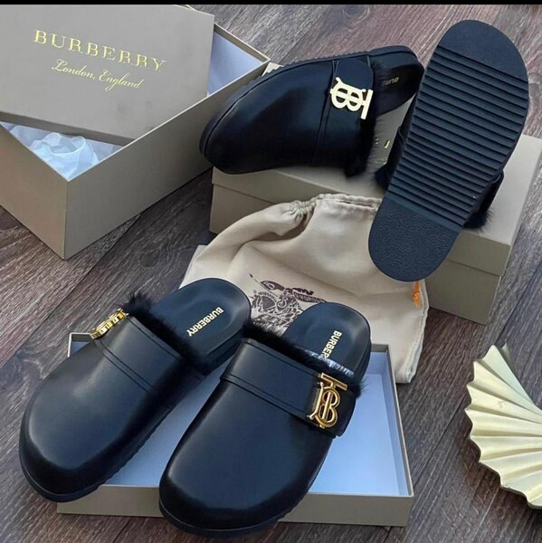 Burberry half shoes