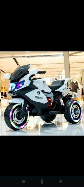 Moto électrique enfant 3 roues