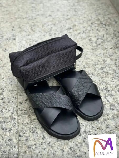 Sandales noires élégantes