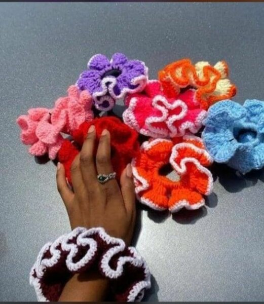 Chouchous en tricot colorés