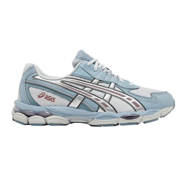 Baskets légères Asics