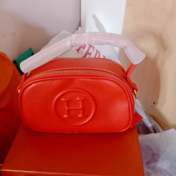 Sac à main en cuir orange