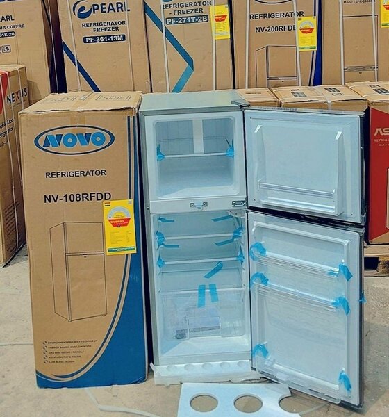 NOVO Refrigerator size 108 top freezer