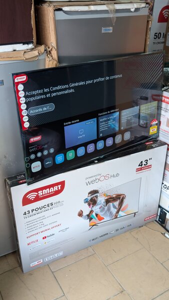 Smart TV 43 pouces UHD