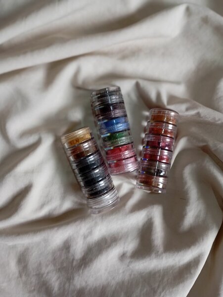 Poudre de chrome pour les ongl