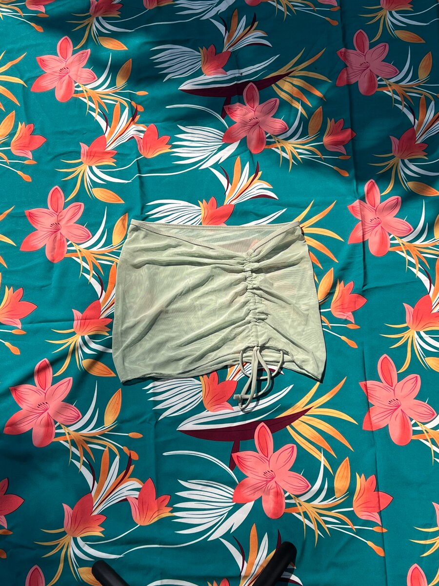 Mini-jupes élégantes pour femmes