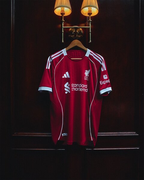 Maillot Liverpool rouge