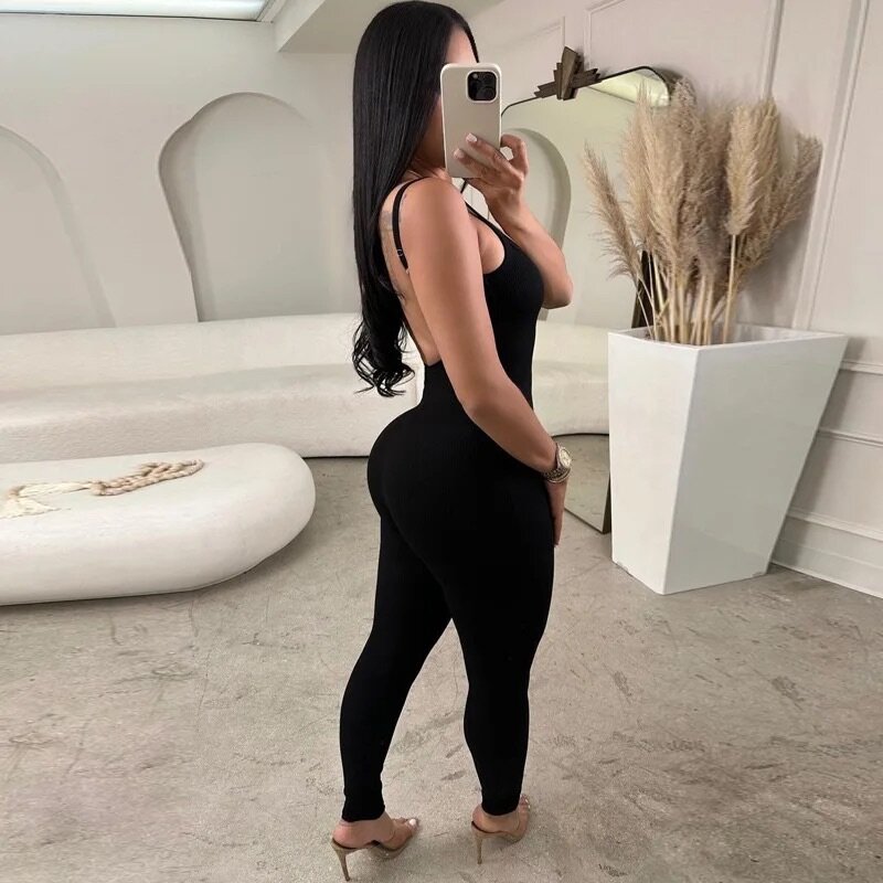 Combinaison moulante